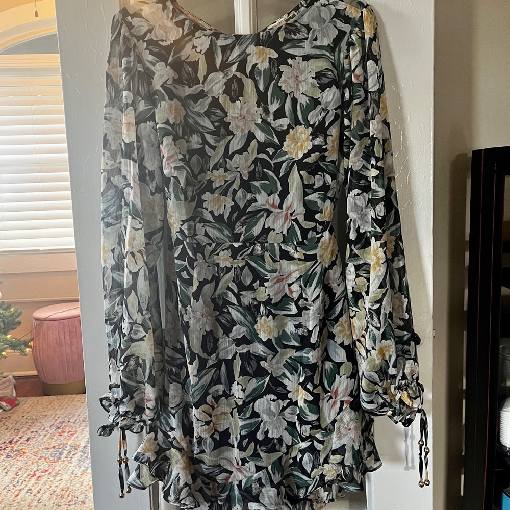 Floral Open Back Mini Dress